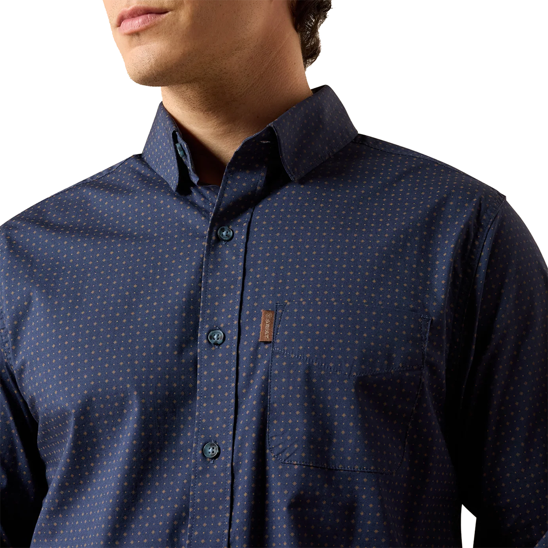 Ariat Men's Maxx Modern Long Sleeve Button Shirt