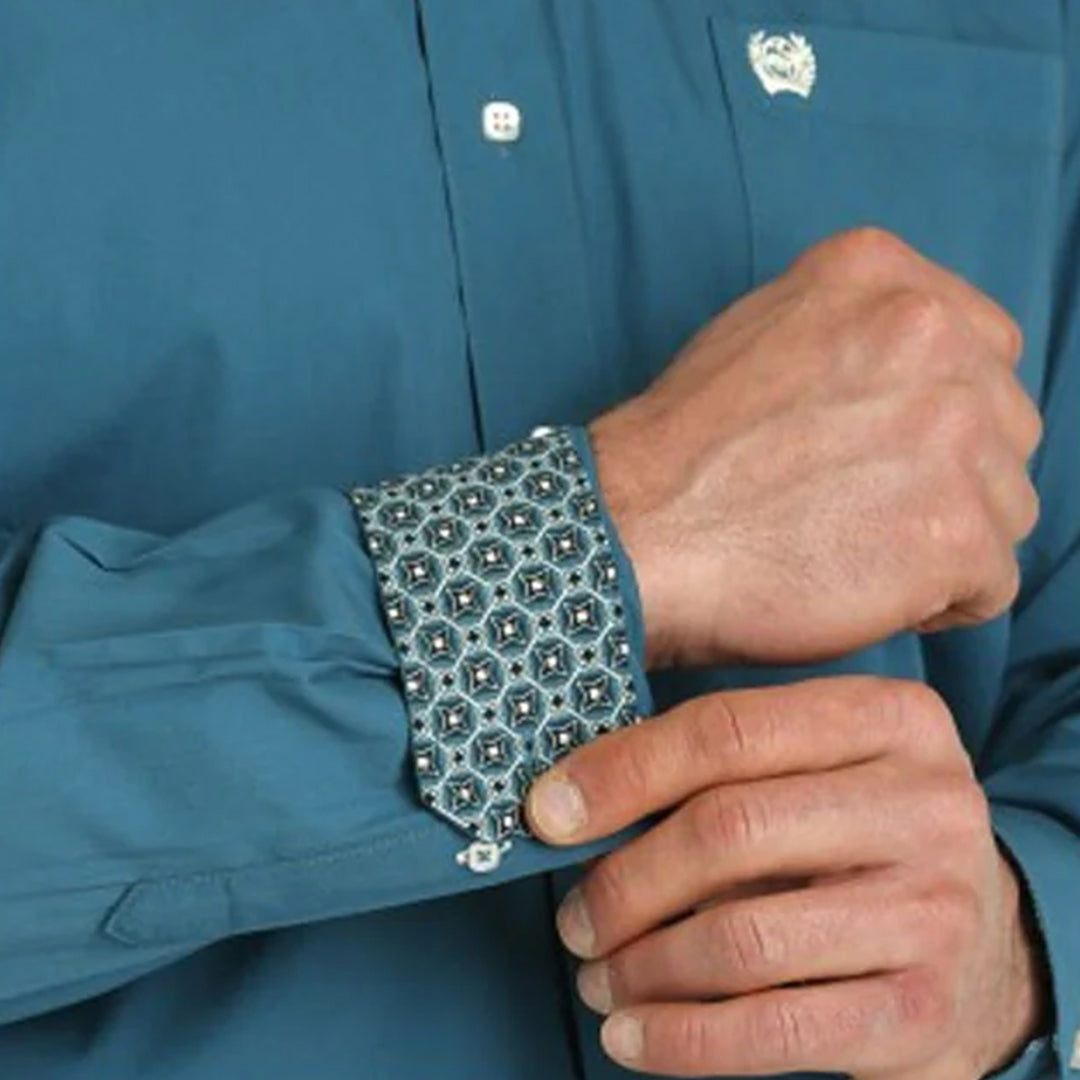 Cinch Men's Solid Print Long Sleeve Button Shirt