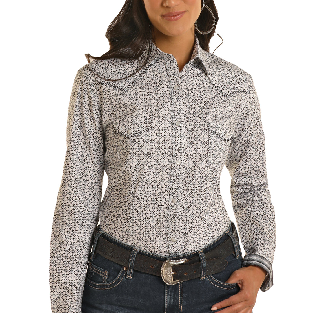 Rough Stock Women's Western Geo Print Snap Shirt