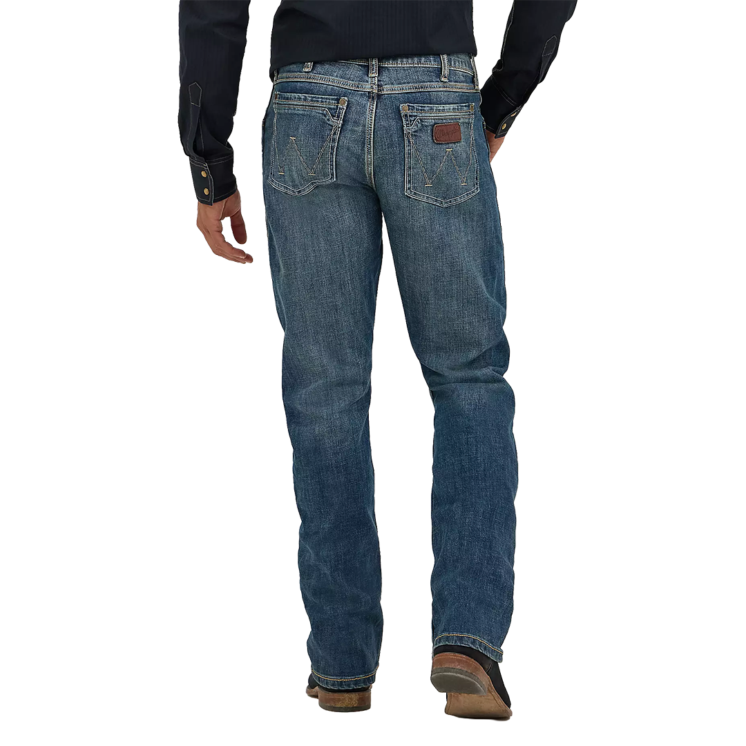 Wrangler Men's Retro Slim Fit Bootcut Jeans
