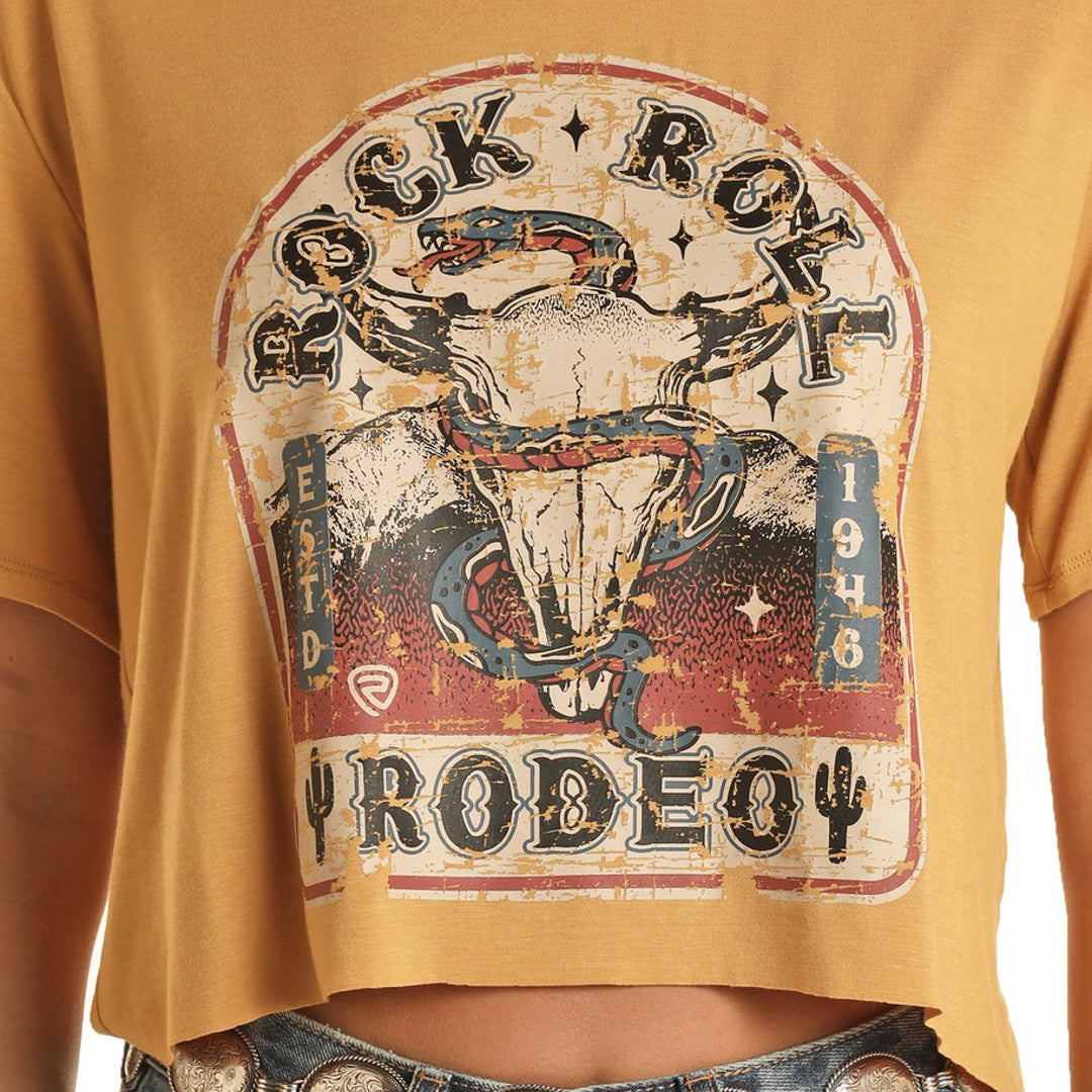 Rock & Roll Cowgirl Women's Skull Graphic Cropped T-Shirt