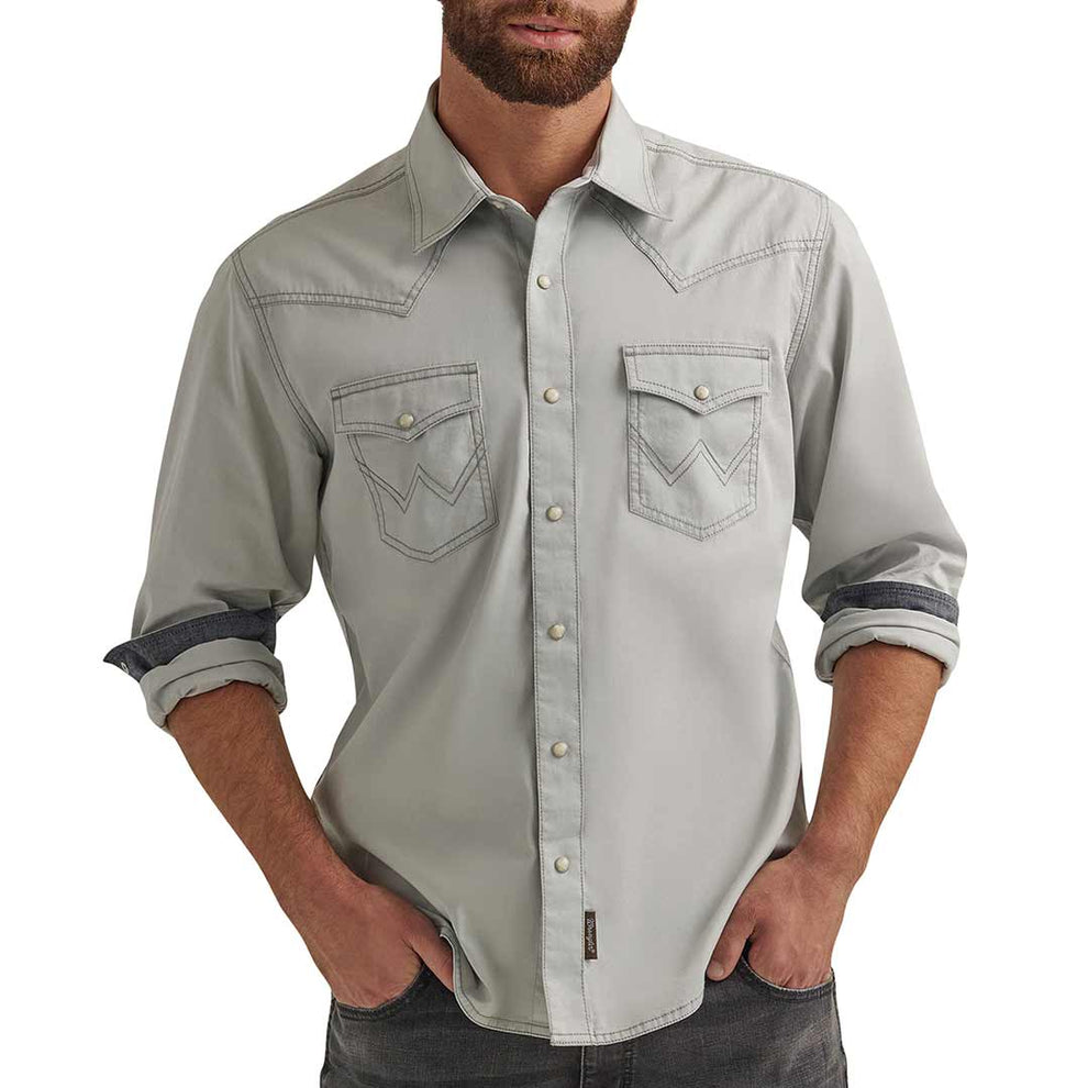 Wrangler Men's Retro Premium Solid Snap Shirt