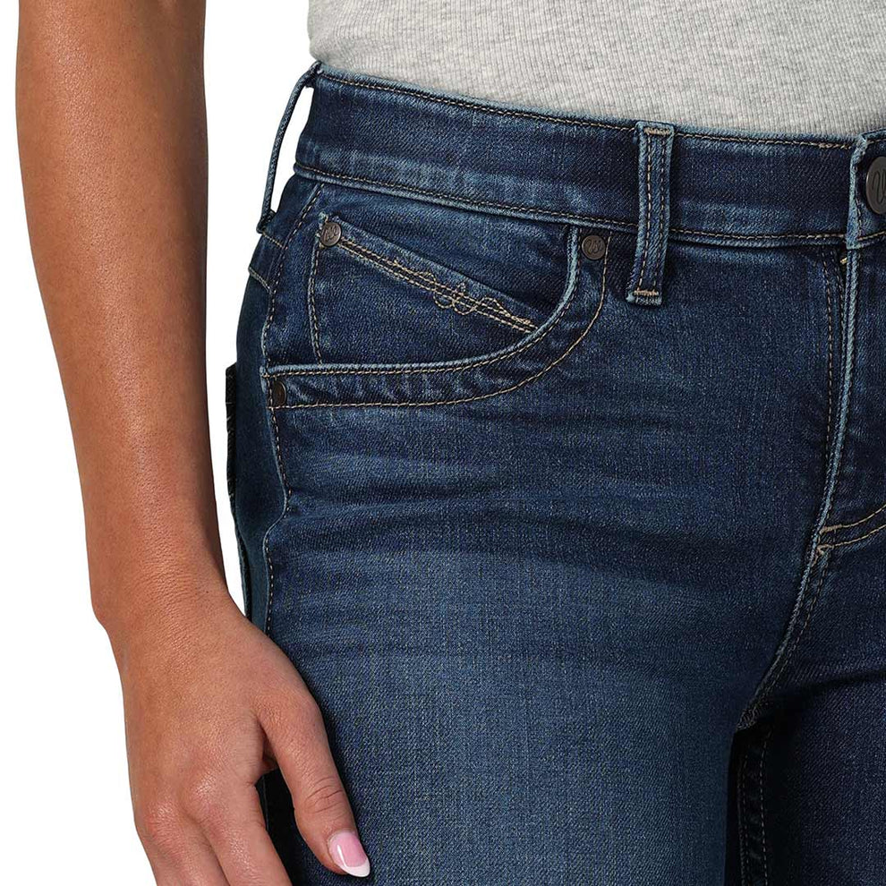 Wrangler Women's Ultimate Riding Q-Baby Mid Rise Bootcut Jeans