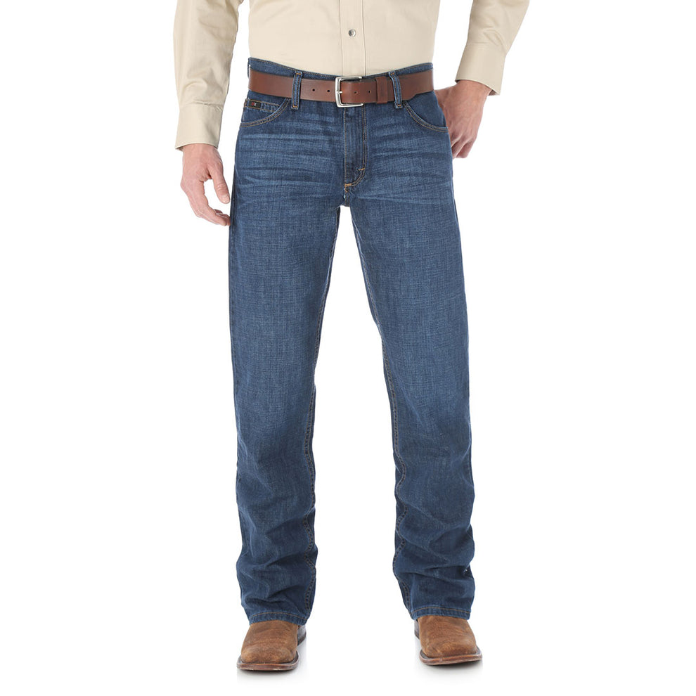 Wrangler Men's 20X Competition Slim Fit Bootcut Jeans