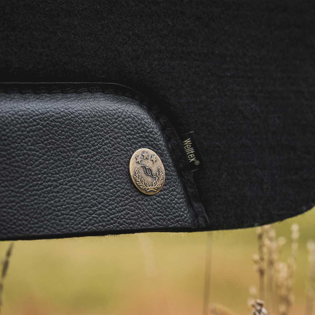 Back On Track Maddox Western Saddle Pad