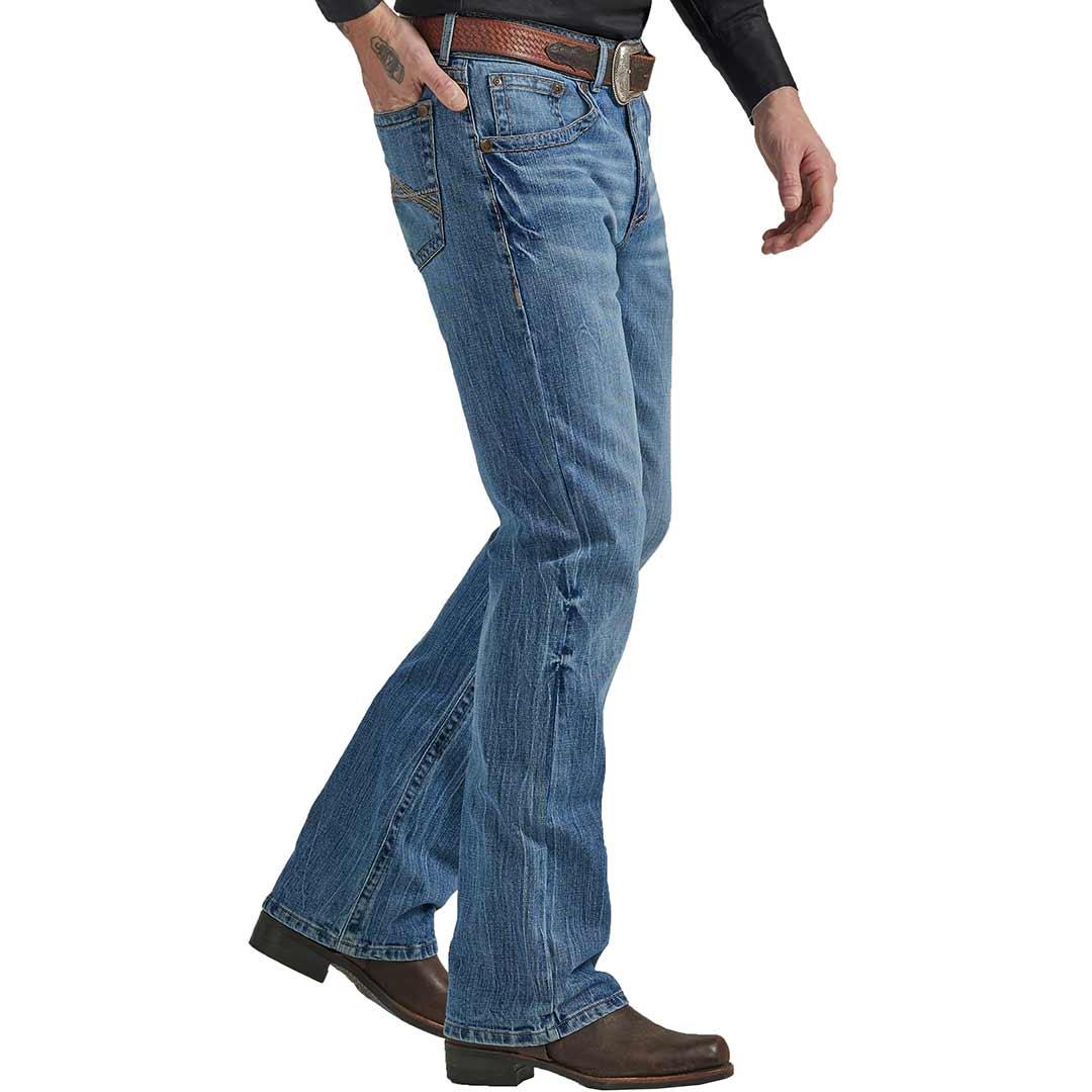 Wrangler Men's Rock 47 Slim Fit Bootcut Jeans