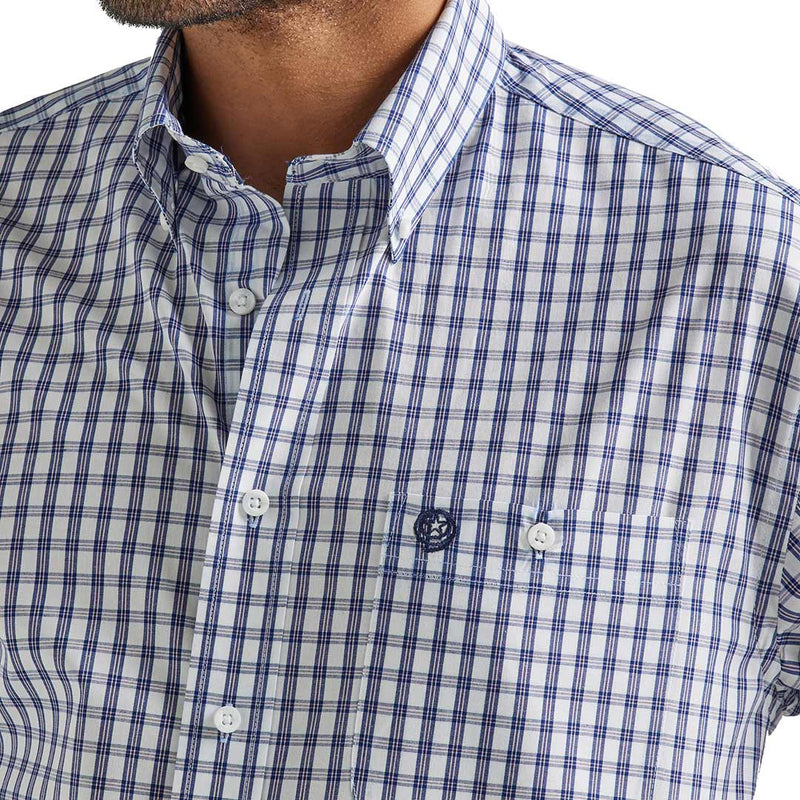 Wrangler Men's George Strait Plaid Button-Down Shirt