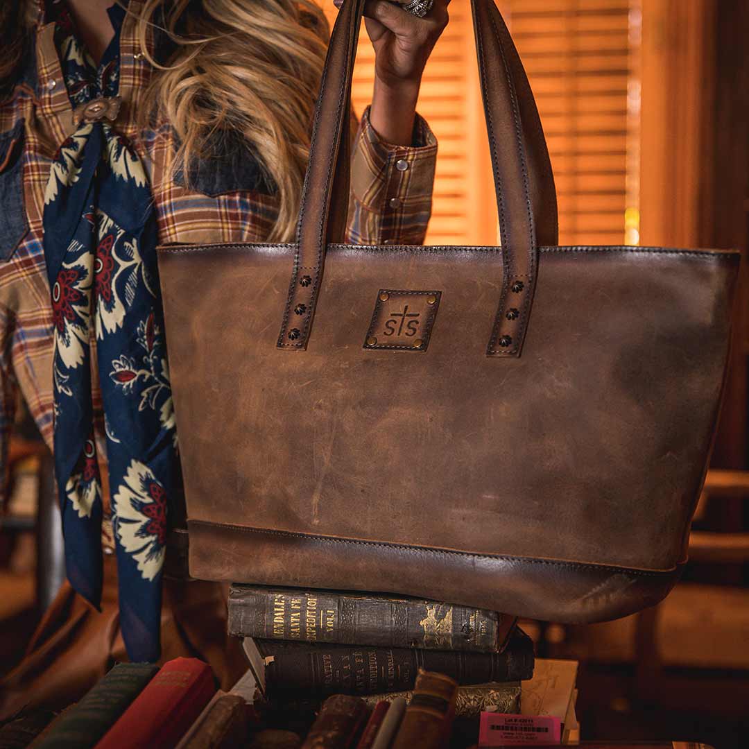 STS Ranchwear Baroness Tote