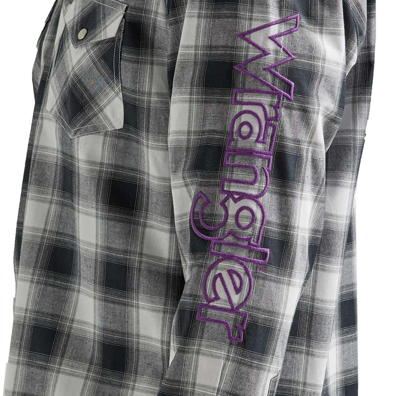 Wrangler Men's Logo Ombre Plaid Snap Shirt