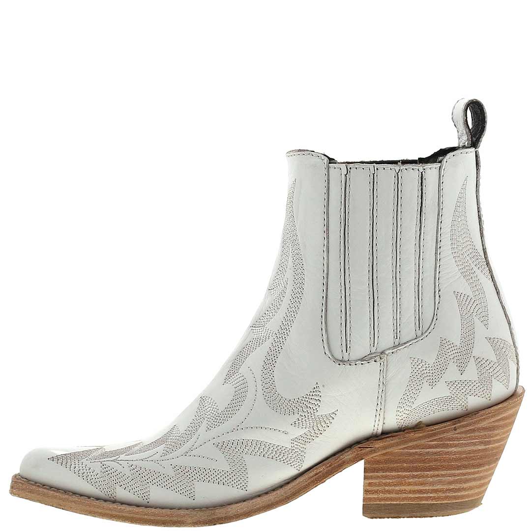 Liberty Black Women's Simone Cowgirl Booties
