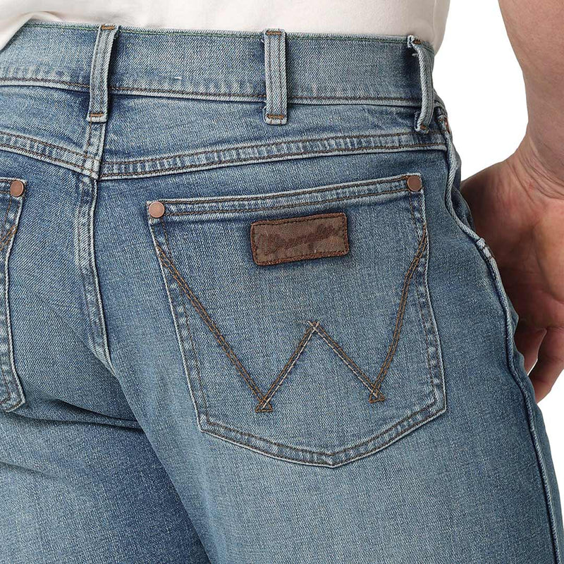 Wrangler Men's Retro Slim Fit Straight Leg Jeans