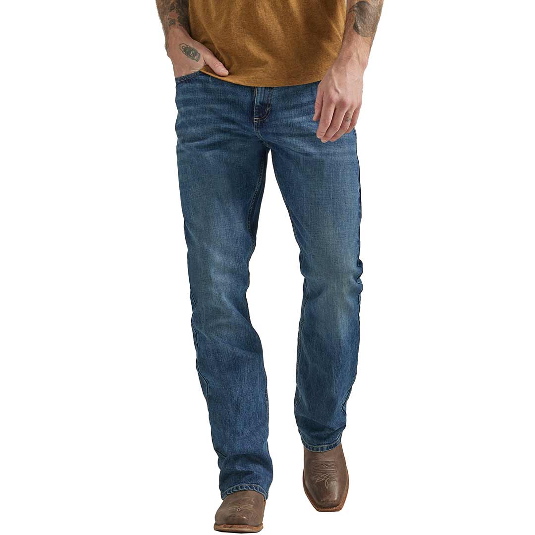 Wrangler Men's 20X No. 42 Vintage Slim Fit Bootcut Jeans