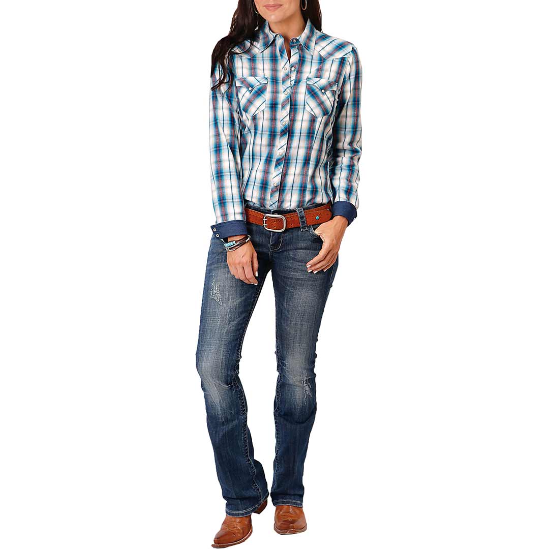 Roper Women's Curved Pocket Plaid Snap Shirt