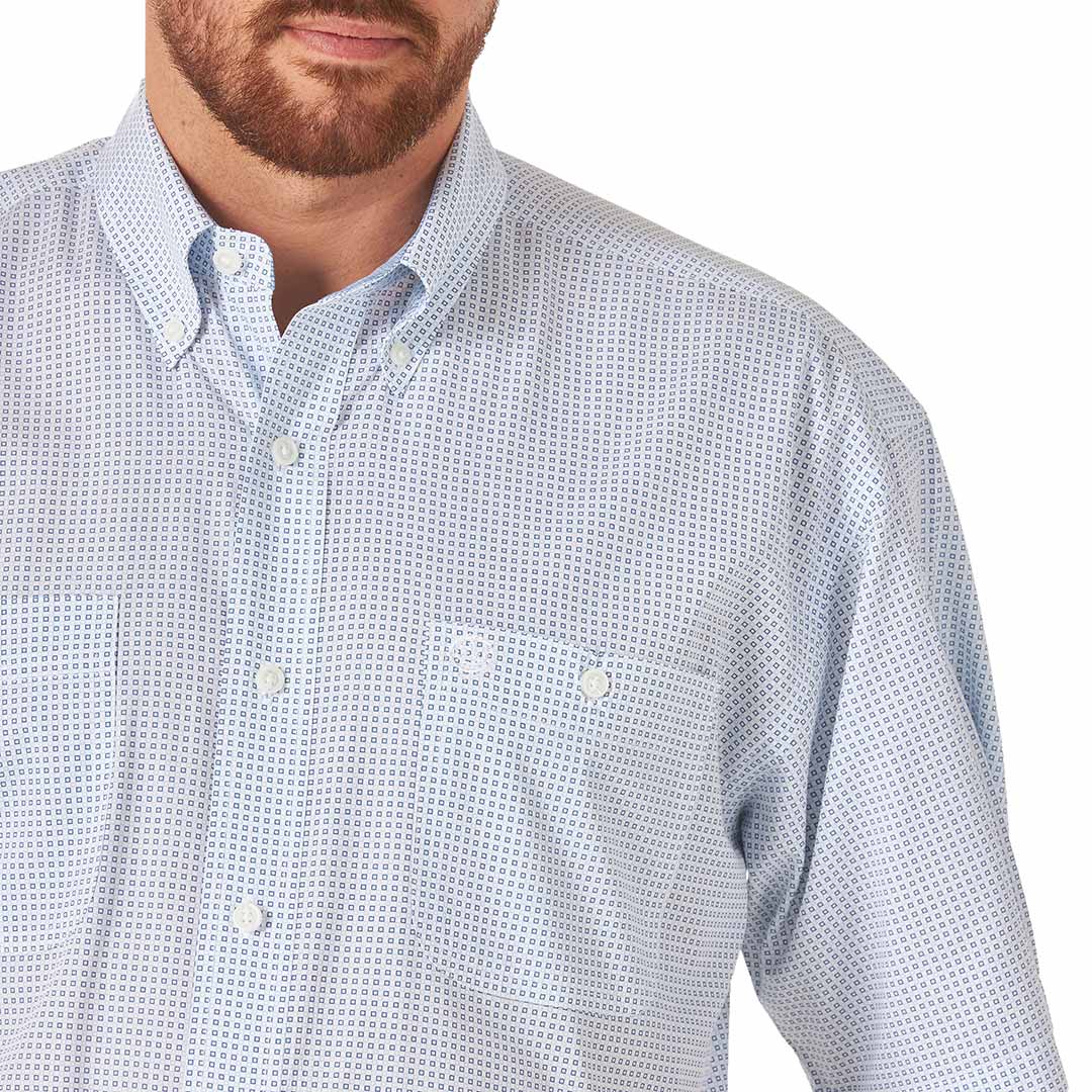 Wrangler Men's George Strait Short Sleeve Button Down Shirt