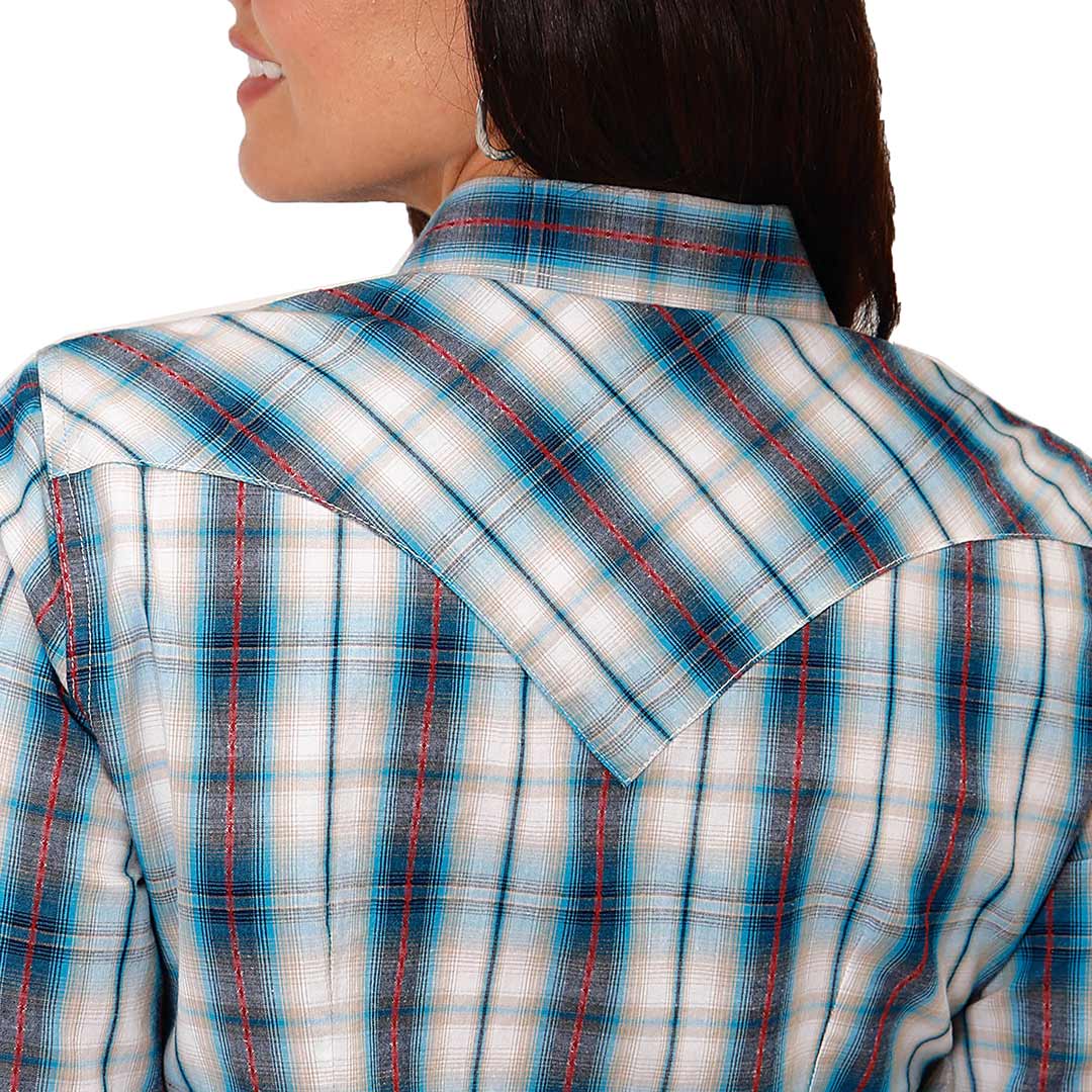 Roper Women's Curved Pocket Plaid Snap Shirt