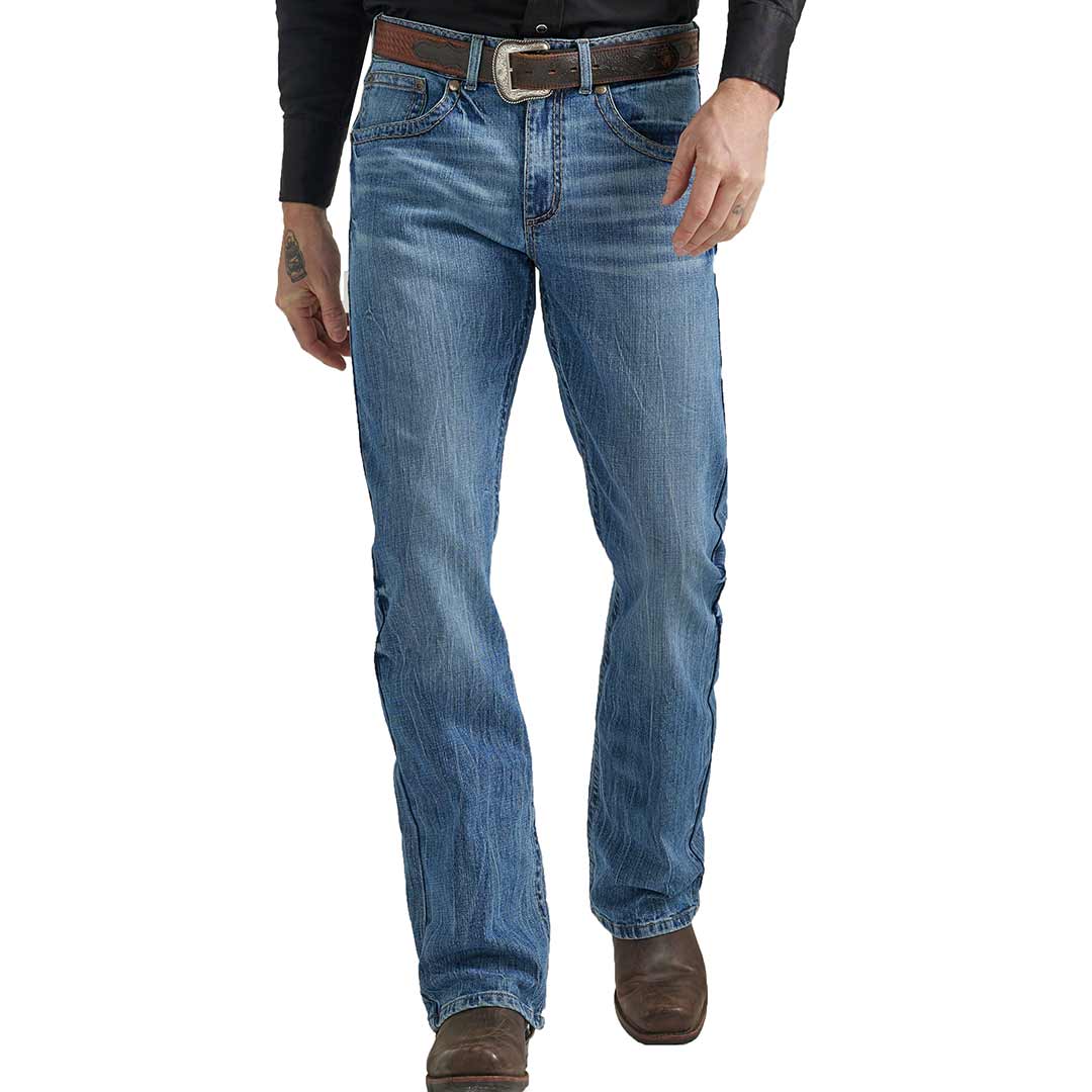 Wrangler Men's Rock 47 Slim Fit Bootcut Jeans