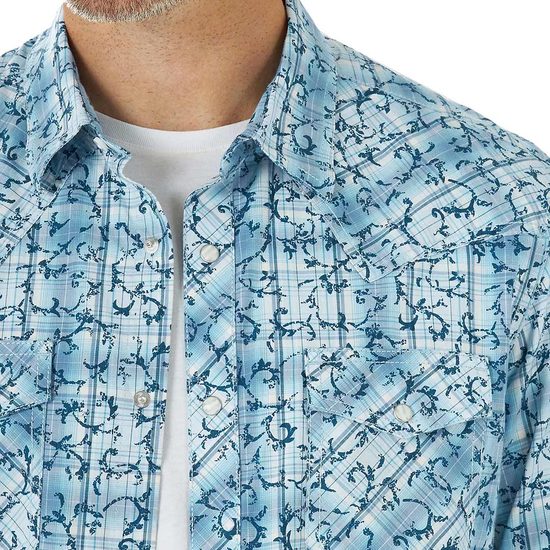 Wrangler Men's Retro Premium Vine Print Snap Shirt