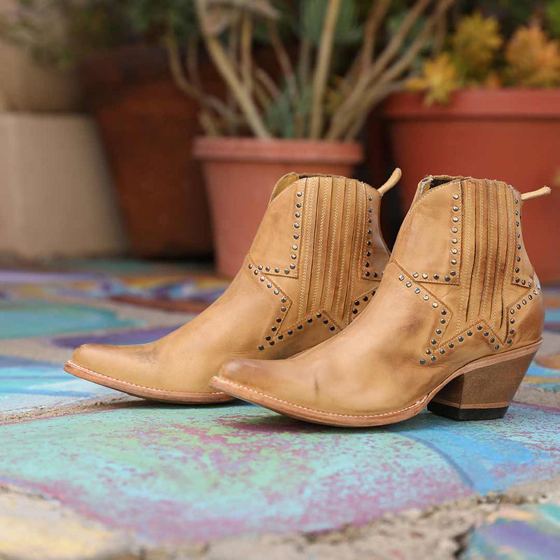 Old Gringo Boots Women's Superstar Studs Cowgirl Boots