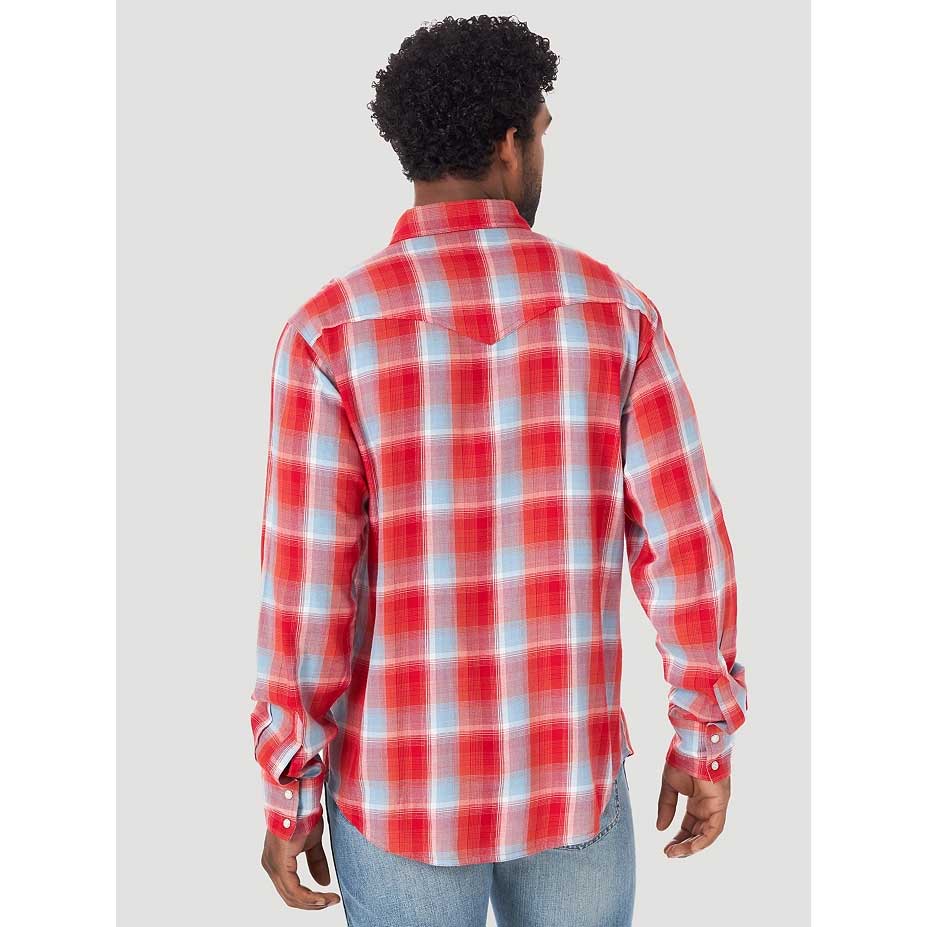 Wrangler Men's Retro Western Plaid Snap Shirt
