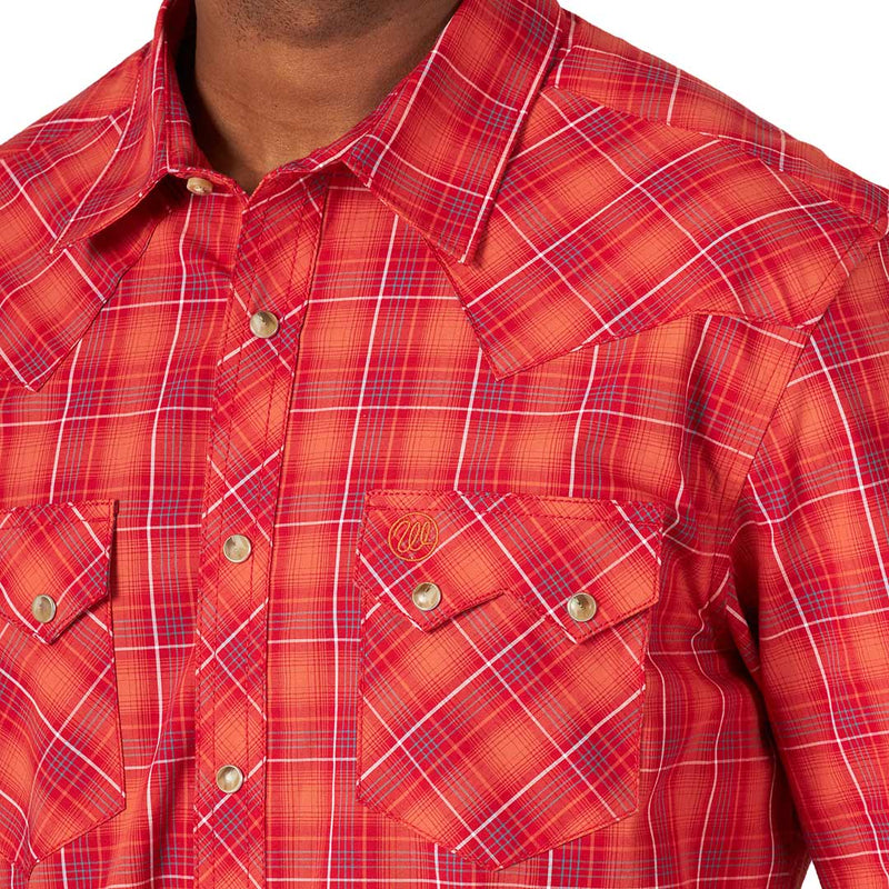 Wrangler Men's Retro Sawtooth Pocket Plaid Snap Shirt