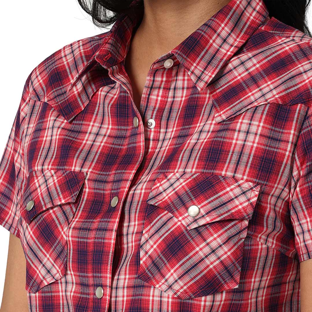 Wrangler Women's Essential Short Sleeve Plaid Snap Shirt