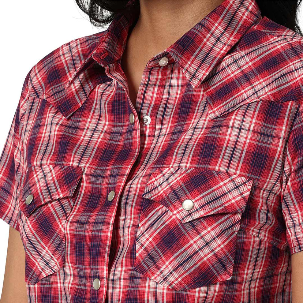 Wrangler Women's Essential Short Sleeve Plaid Snap Shirt