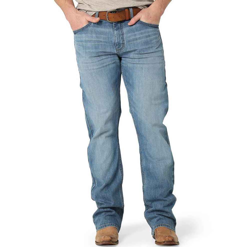 Wrangler Men's 20X No. 42 Vintage Slim Fit Bootcut Jeans